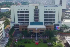 Pengertian dan Penjelasan Berbagai Jalur Bea Cukai